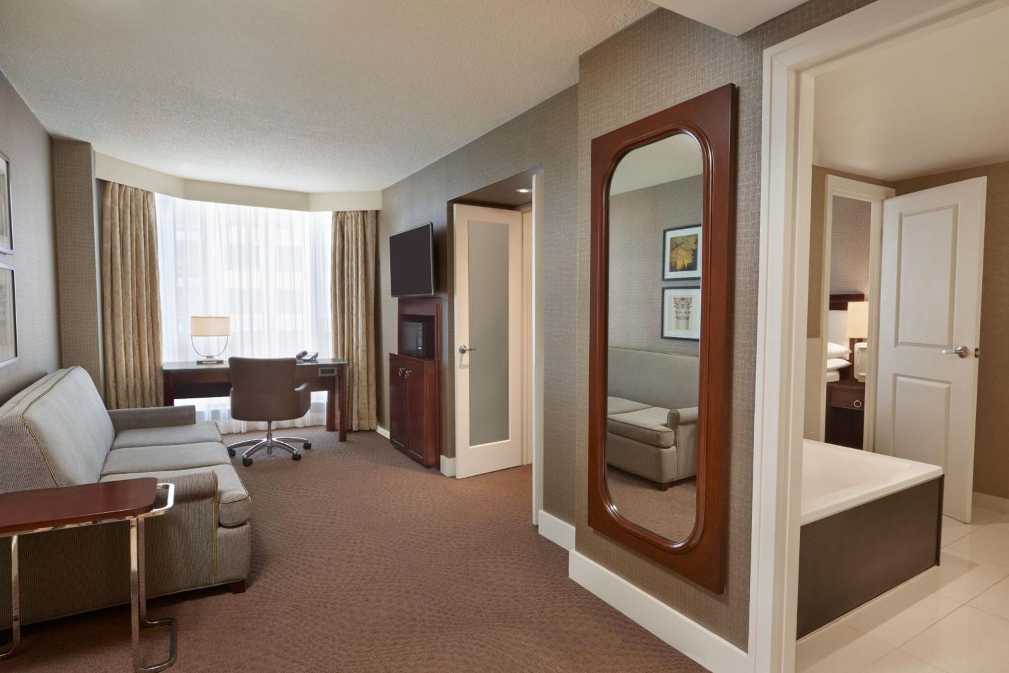 Sheraton Parkway Toronto North Hotel & Suites Richmond Hill Buitenkant foto