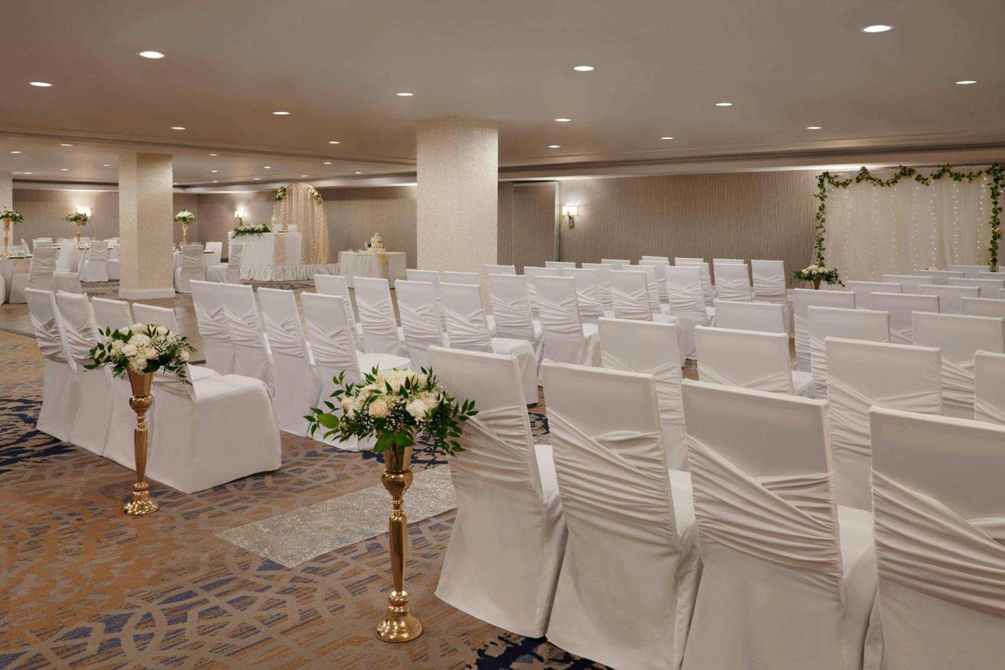 Sheraton Parkway Toronto North Hotel & Suites Richmond Hill Buitenkant foto